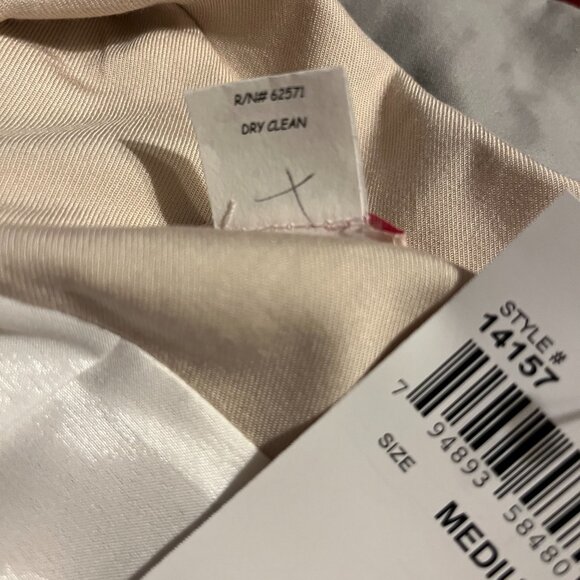 love...ady Women's Size M Tan Blazer - NWT - Picture 3 of 4